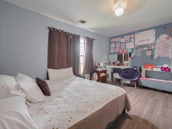 1540 Sheffield Boulevard, Houston TX 77015