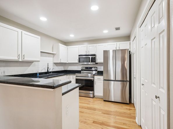 86 Cokeberry Street, The Woodlands TX 77380