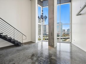 2000 Bagby Street 13432, Houston TX 77002