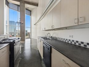 2000 Bagby Street 13432, Houston TX 77002