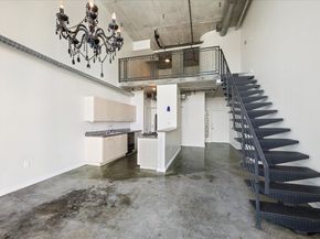 2000 Bagby Street 13432, Houston TX 77002