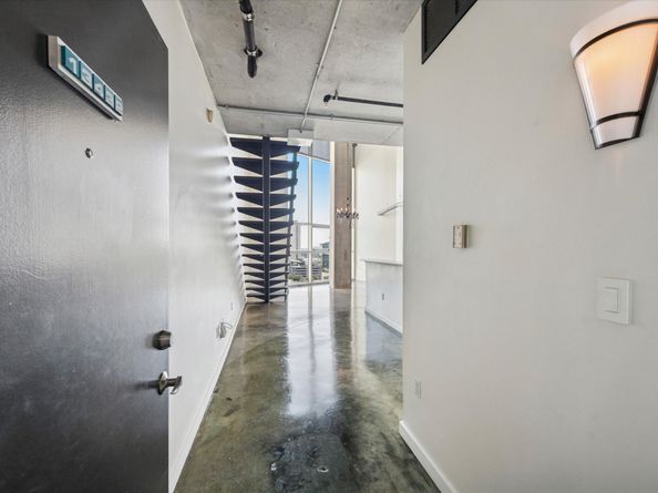 2000 Bagby Street 13432, Houston TX 77002