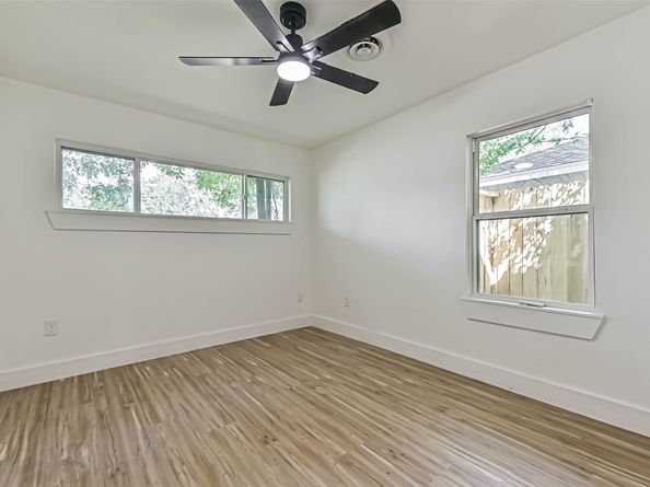 5818 Beldart Street, Houston TX 77033