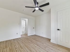 5818 Beldart Street, Houston TX 77033