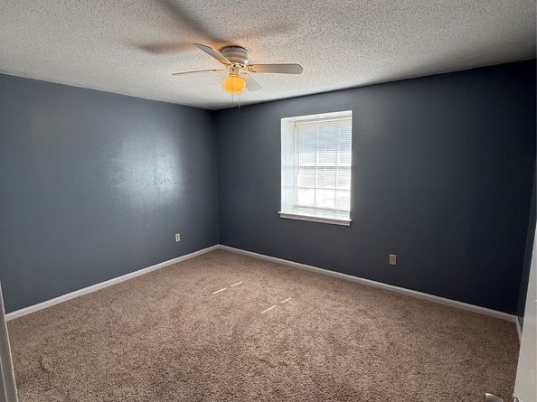 5810 W Airport Blvd, Houston TX 77035