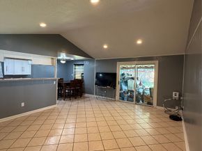 5810 W Airport Blvd, Houston TX 77035