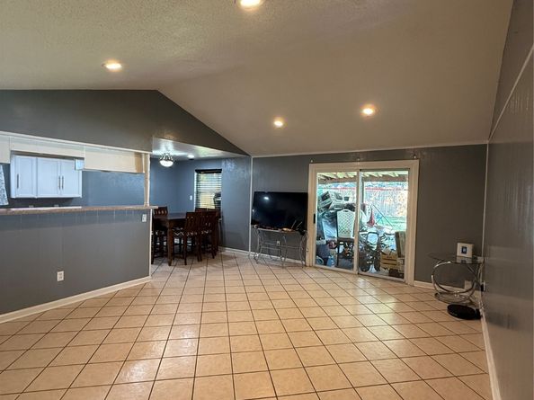 5810 W Airport Blvd, Houston TX 77035