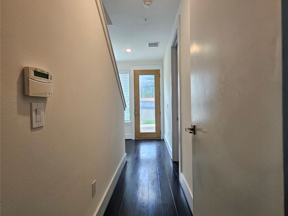 2401 Crawford Street C2A, Houston TX 77004