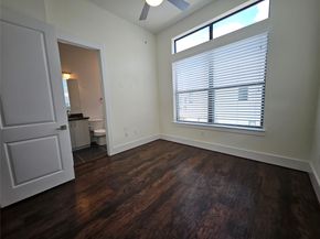 2401 Crawford Street C2A, Houston TX 77004