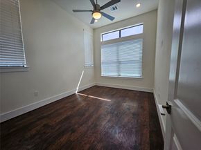 2401 Crawford Street C2A, Houston TX 77004