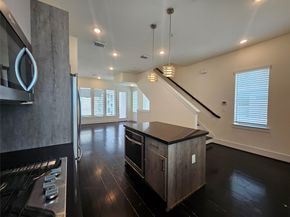 2401 Crawford Street C2A, Houston TX 77004