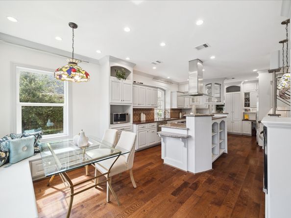 16703 Chestnut Meadow Court, Sugar Land TX 77479