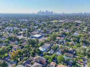 1611 Columbia Street, Houston TX 77008