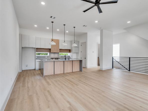 5507 Hershe Street, Houston TX 77020