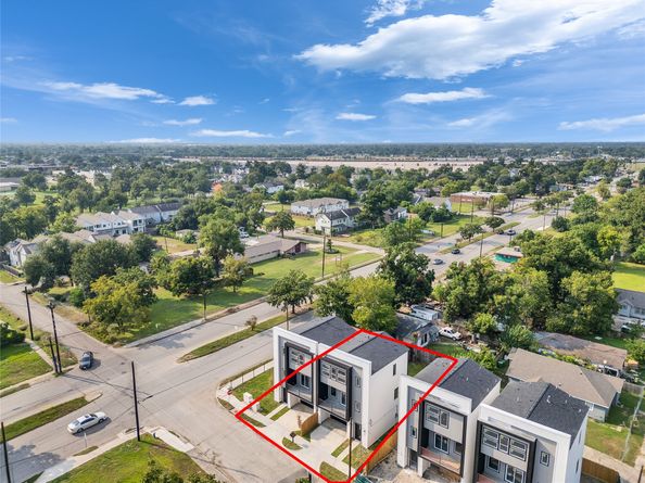 5507 Hershe Street, Houston TX 77020