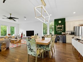 215 Avondale Street, Houston TX 77006