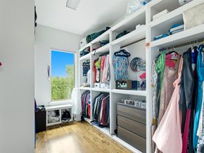 215 Avondale Street, Houston TX 77006