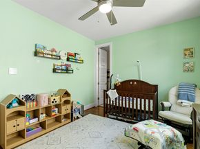 215 Avondale Street, Houston TX 77006