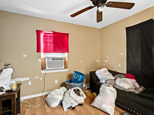 3801 Drew Street, Houston TX 77004
