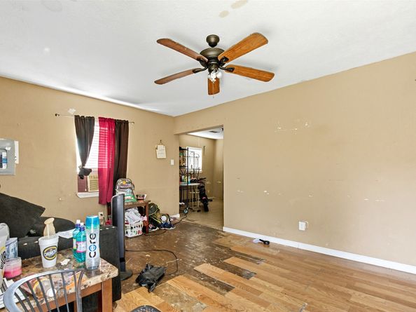 3801 Drew Street, Houston TX 77004