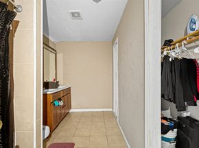 3801 Drew Street, Houston TX 77004