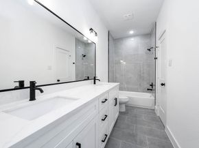 5801 Hardy Street, Houston TX 77009