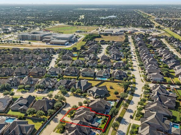 10507 Grace Hollow Drive, Cypress TX 77433