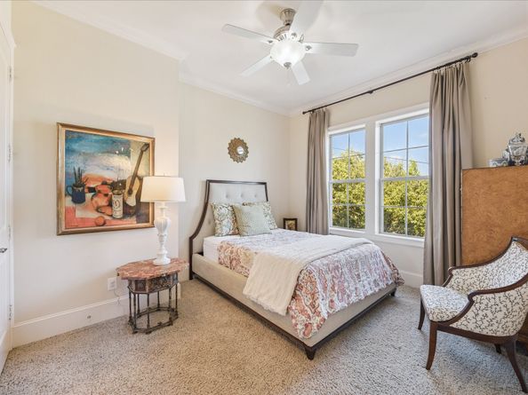 1614 Norfolk Street C, Houston TX 77006