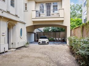 1614 Norfolk Street C, Houston TX 77006