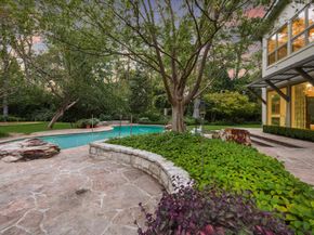 501 W Friar Tuck, Houston TX 77024