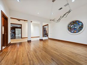 501 W Friar Tuck, Houston TX 77024