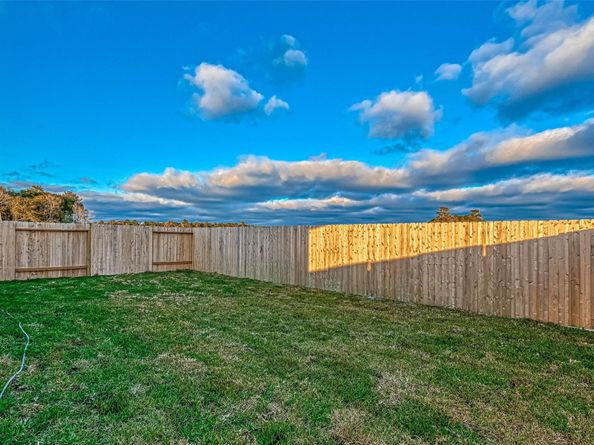 22156 Juniper Crossing Drive, New Caney TX 77357