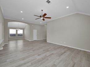 419 Stonebrook Lane, Conroe TX 77304