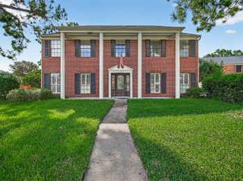 16203 Garden Hill Lane