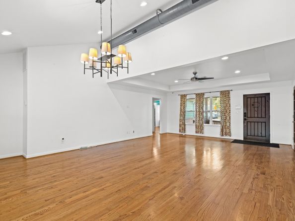 1526 Adkins Road, Houston TX 77055