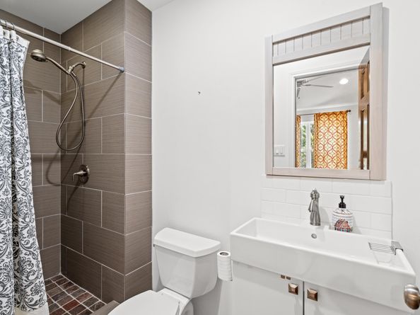 1526 Adkins Road, Houston TX 77055