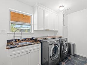1526 Adkins Road, Houston TX 77055