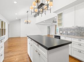 1526 Adkins Road, Houston TX 77055