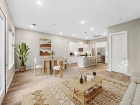 5204 Amber Sunrise Drive, Houston TX 77018