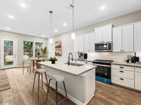 5204 Amber Sunrise Drive, Houston TX 77018