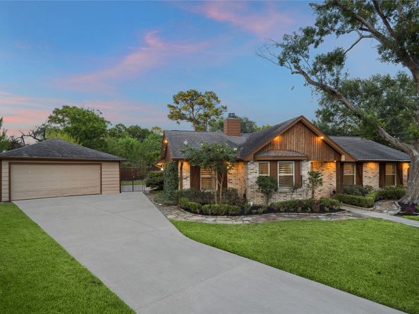 12706 Westhorpe Drive, Houston TX 77077