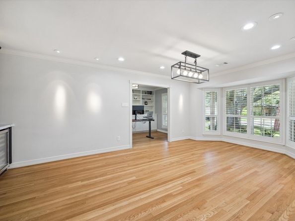 5811 Spellman Road, Houston TX 77096