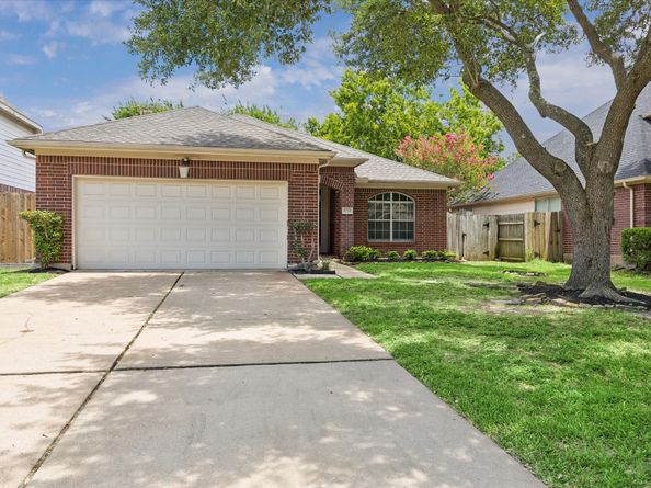 8742 Willancy Lane, Houston TX 77095
