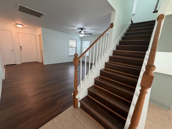 2610 Skyview Shadows Court, Houston TX 77047