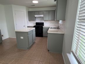 2610 Skyview Shadows Court, Houston TX 77047