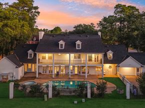 2922 Cedar Woods Place, Houston TX 77068