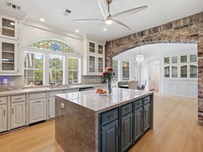 2922 Cedar Woods Place, Houston TX 77068