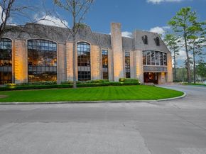 2922 Cedar Woods Place, Houston TX 77068