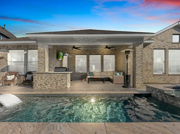 2909 Oakcrest Meadow Court, Conroe TX 77385