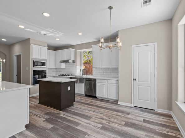 1327 Serene Trail, Tomball TX 77375